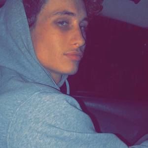 Meet your Posher, Sebastian drake